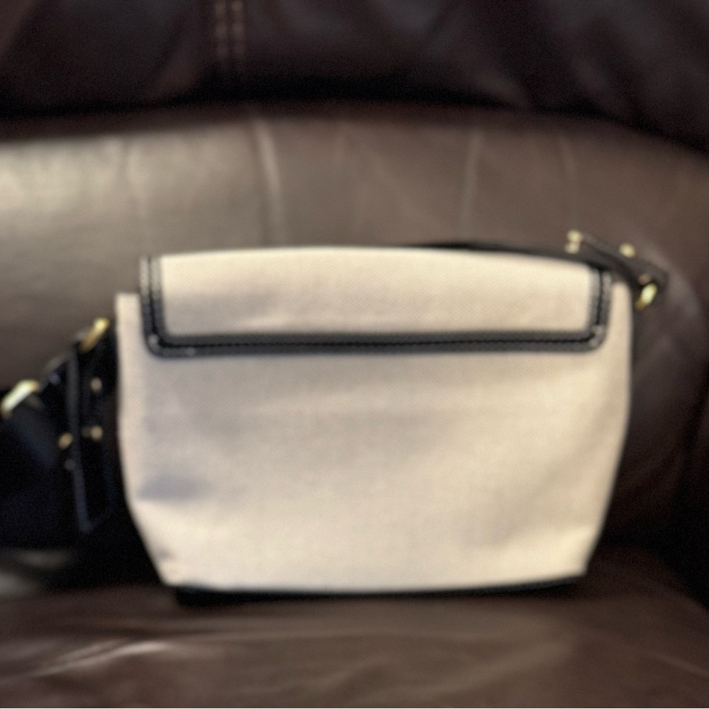 Black and White Crossbody Bag - Picture 5 of 5